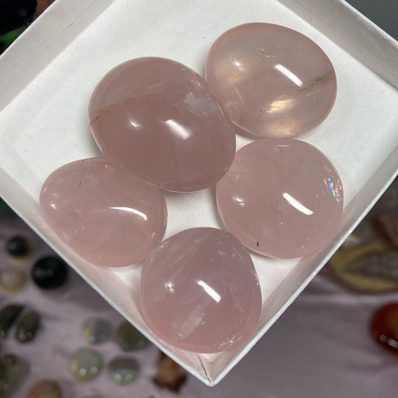 ROSE QUARTZ TUMBLED STONES BUNDLE - Picture 3 of 3